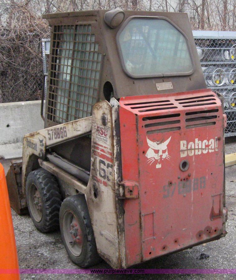 image for item 3061 2005 Bobcat 463F skid steer