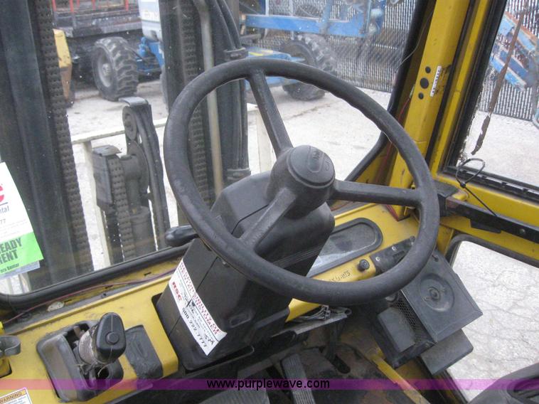 image for item 3062 2003 Yale GDP060TGEUAE087 forklift