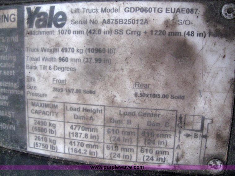 image for item 3062 2003 Yale GDP060TGEUAE087 forklift