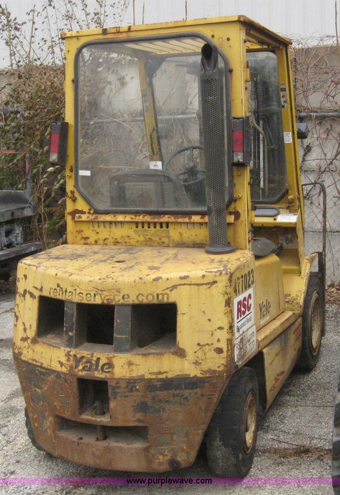 image for item 3063 2003 Yale GDP060TGEUAE087 forklift