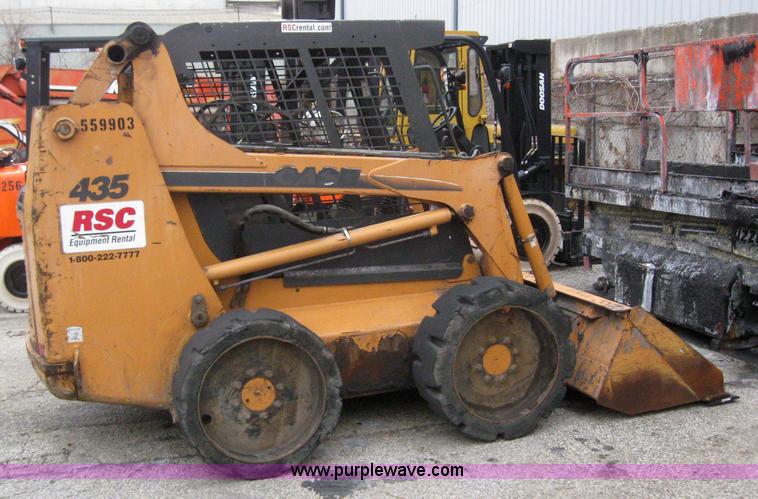 image for item 3065 2005 Case 435 skid steer