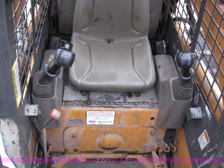 image for item 3065 2005 Case 435 skid steer