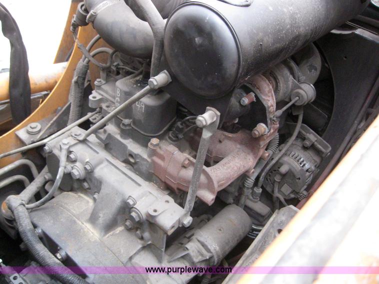 image for item 3065 2005 Case 435 skid steer