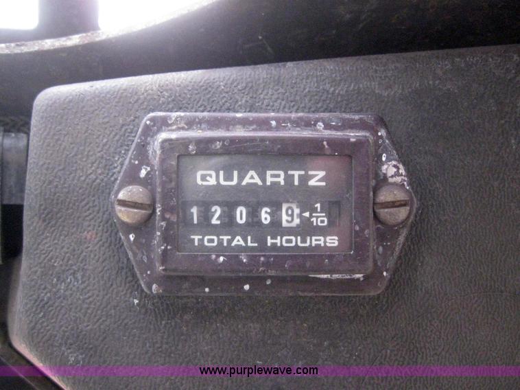 image for item 3066 2005 Bobcat 463 skid steer