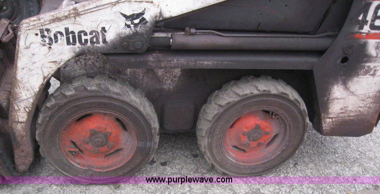 image for item 3066 2005 Bobcat 463 skid steer