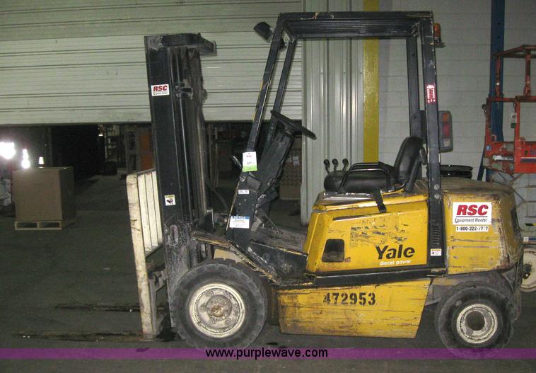 image for item 3068 2003 Yale GDP050RGEUAE089 forklift