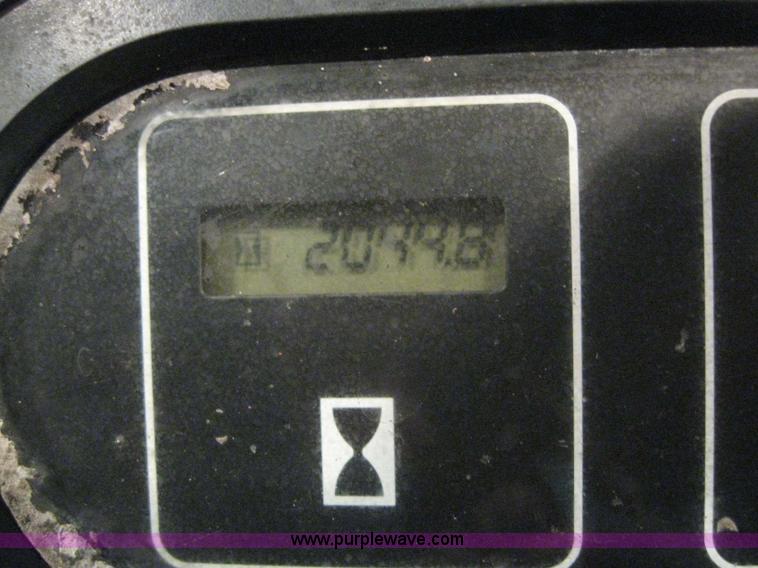 image for item 3068 2003 Yale GDP050RGEUAE089 forklift