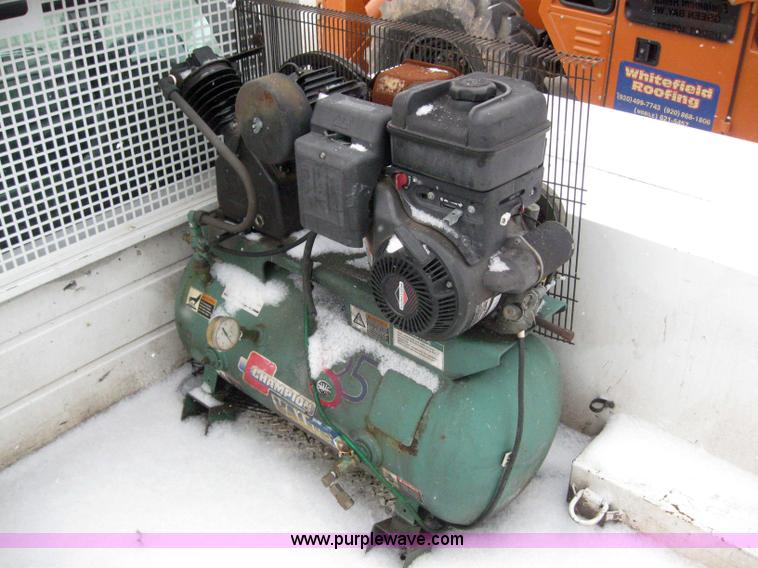 image for item 3072 2005 Ford F350 Super Duty service truck