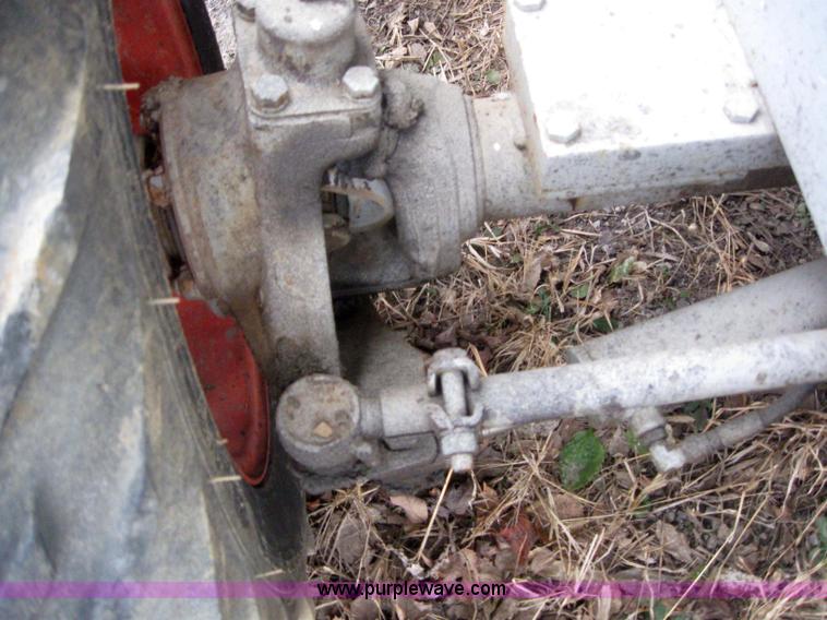 image for item 3073 2005 Skyjack SJ8841 scissor lift