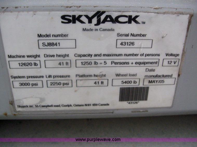 image for item 3073 2005 Skyjack SJ8841 scissor lift