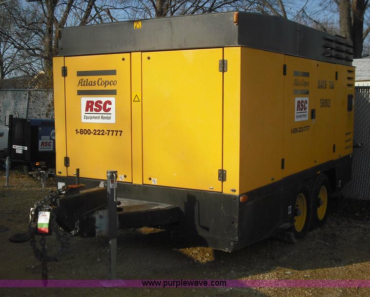 image for item 3074 2005 Atlas Copco XATS786CD air compressor