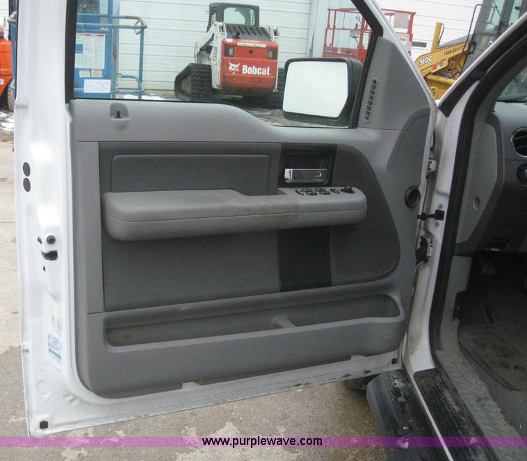 image for item 3076 2007 Ford F150