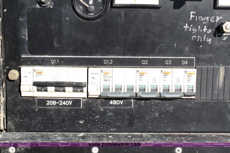 image for item 4871 2005 Atlas Capco QAS38 generator