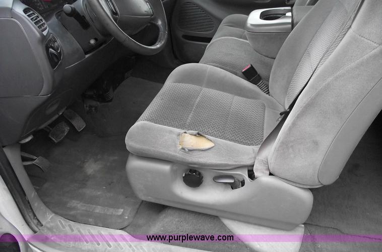 image for item 5421 2001 Ford F150 four door extended cab pickup truck