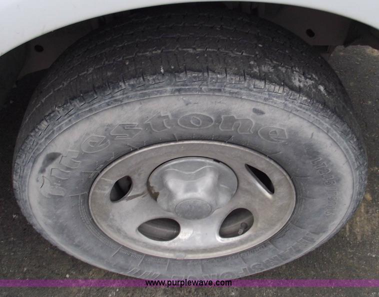 image for item 5421 2001 Ford F150 four door extended cab pickup truck