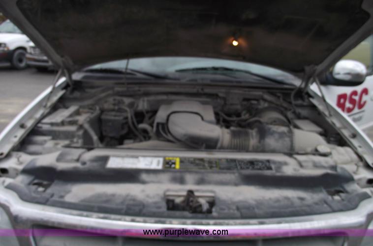 image for item 5421 2001 Ford F150 four door extended cab pickup truck