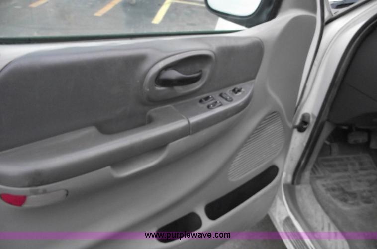 image for item 5422 2000 Ford F150 extended cab pickup truck