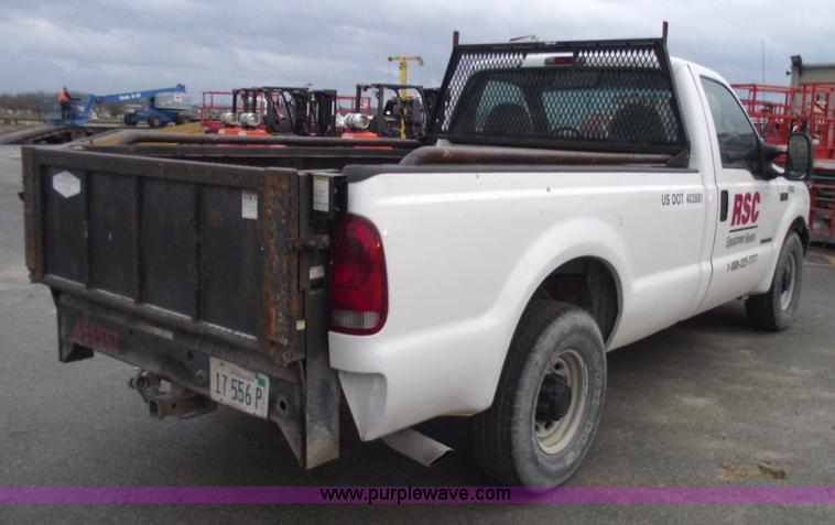 image for item 5424 2002 Ford F250 XL Super Duty pickup truck