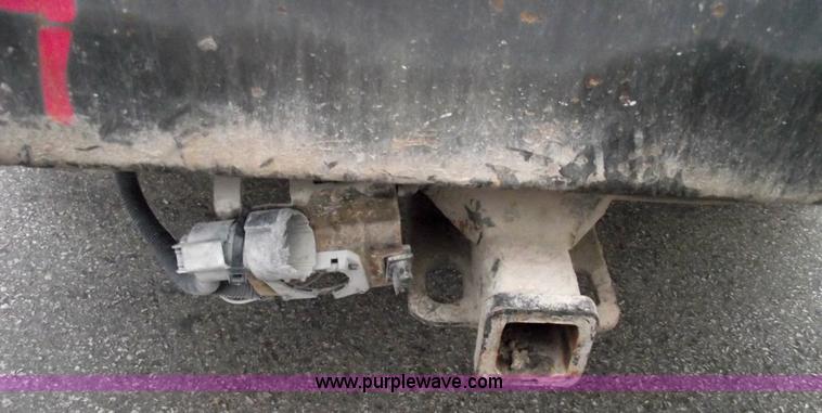 image for item 5424 2002 Ford F250 XL Super Duty pickup truck