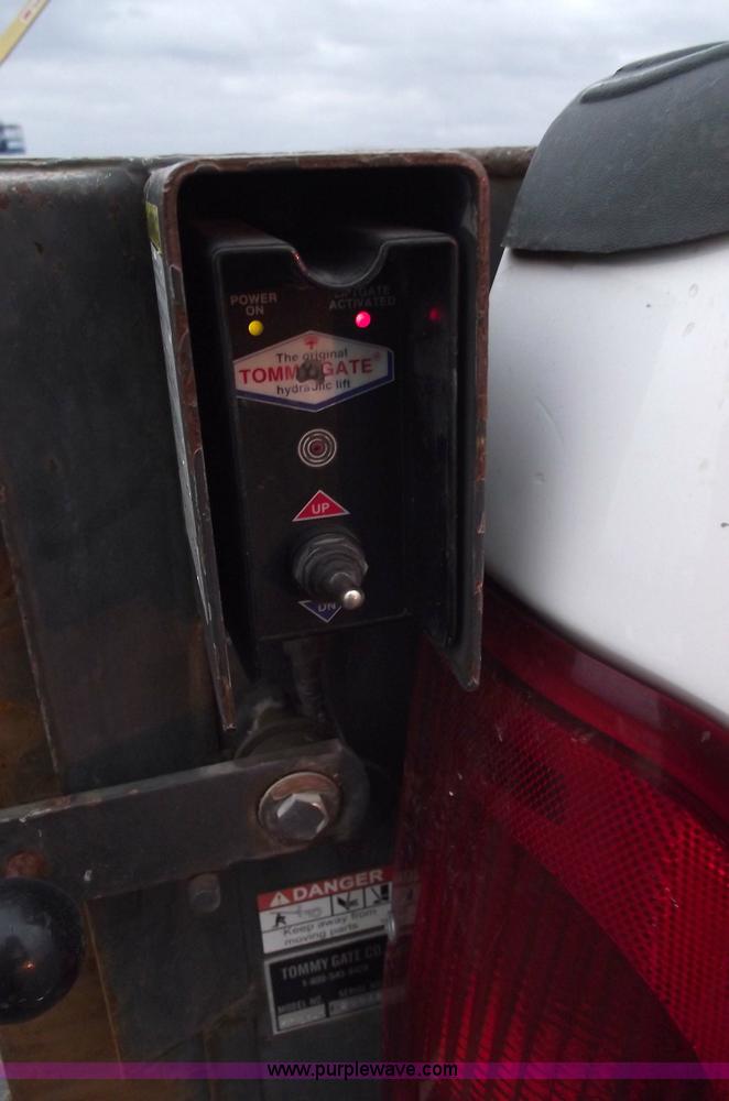 image for item 5424 2002 Ford F250 XL Super Duty pickup truck