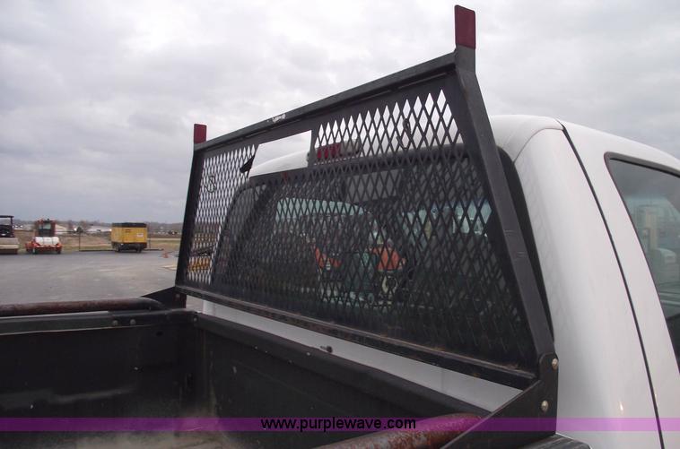 image for item 5424 2002 Ford F250 XL Super Duty pickup truck