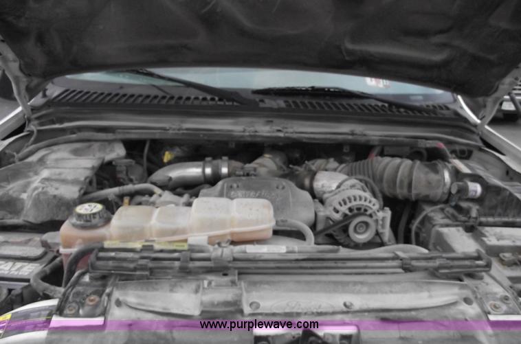 image for item 5424 2002 Ford F250 XL Super Duty pickup truck