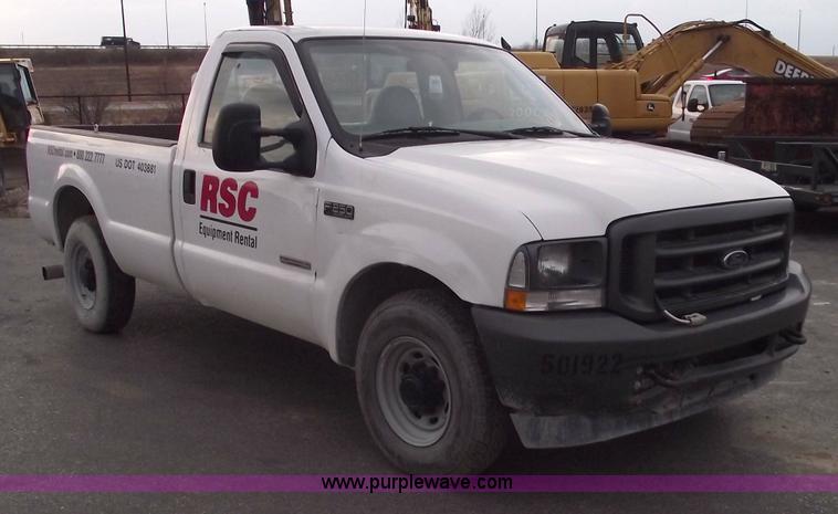 image for item 5425 2004 Ford F250 XL Super Duty pickup truck