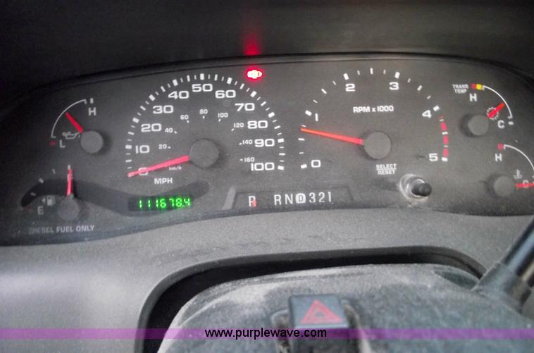 image for item 5425 2004 Ford F250 XL Super Duty pickup truck