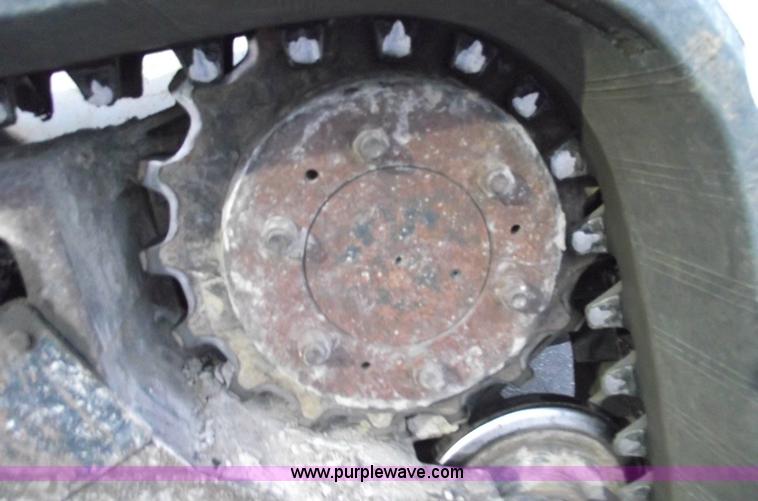 image for item 5426 2004 Bobcat T250 skid steer