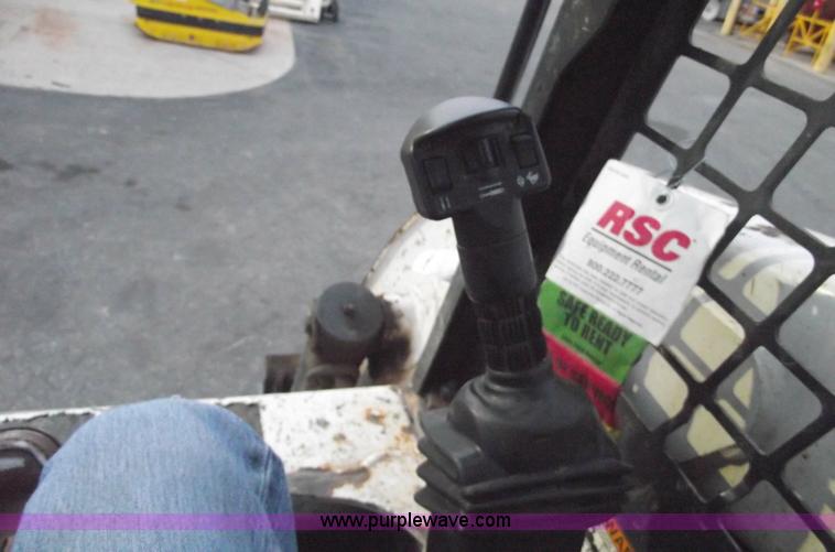 image for item 5426 2004 Bobcat T250 skid steer