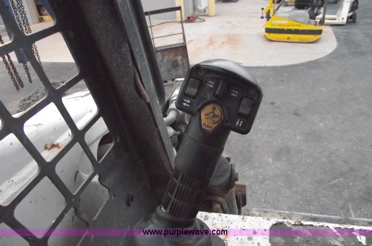 image for item 5426 2004 Bobcat T250 skid steer