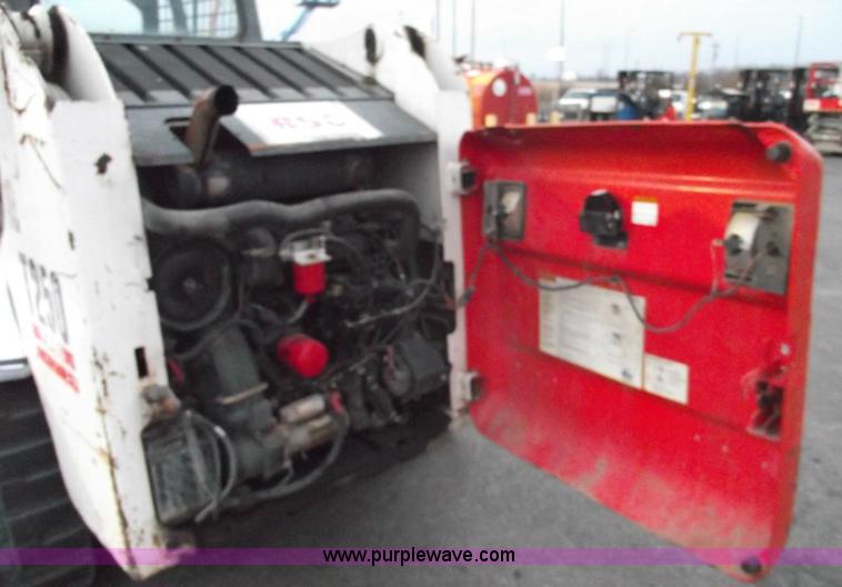 image for item 5426 2004 Bobcat T250 skid steer
