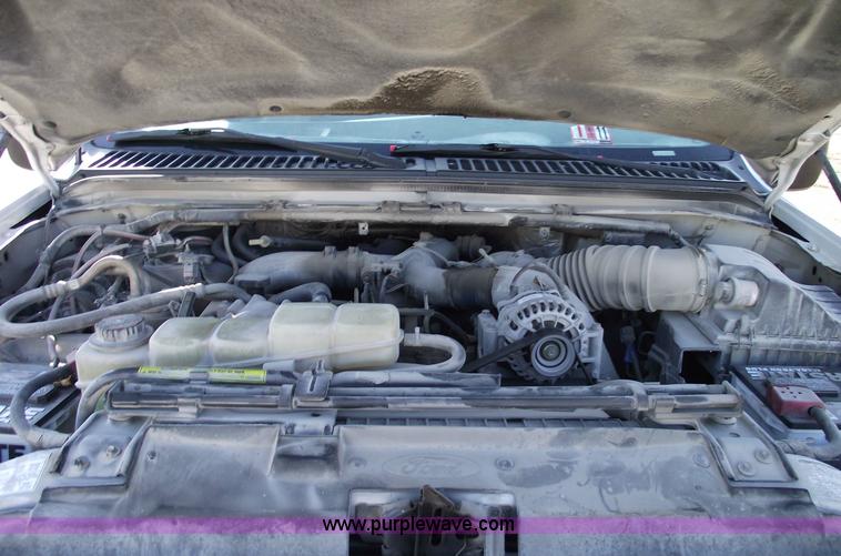 image for item 5427 2000 Ford F250 XL Super Duty pickup truck