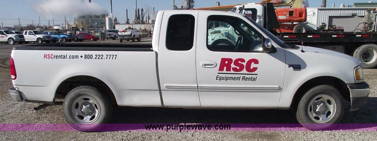 image for item 5428 2000 Ford F150 XLT extended cap pickup truck