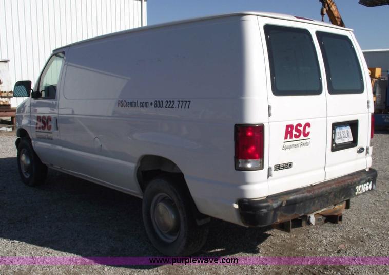 image for item 5429 2000 Ford Econoline E250 cargo van