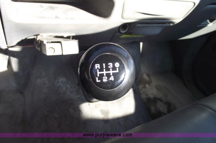 image for item 5430 2000 Ford F250 XL Super Duty pickup truck