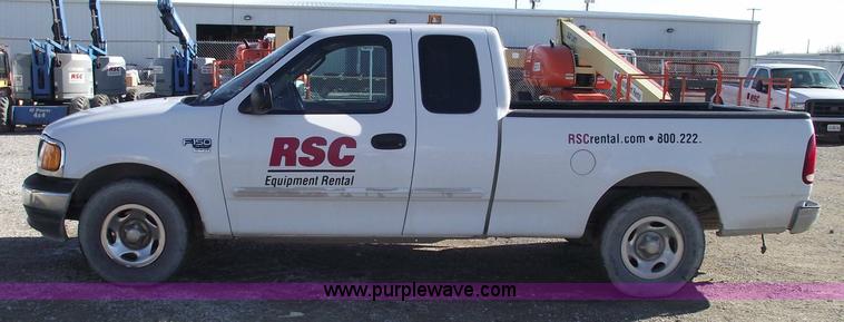 image for item 5431 2004 Ford F150 XLT extended cab pickup truck