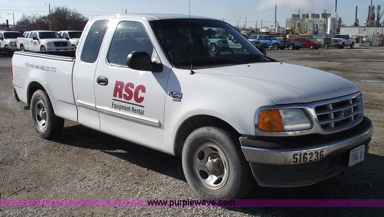 image for item 5431 2004 Ford F150 XLT extended cab pickup truck