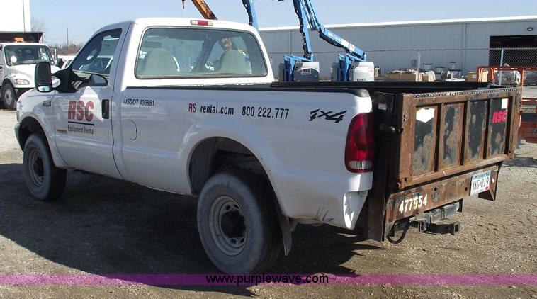 image for item 5432 2004 Ford F250 XL Super Duty pickup truck