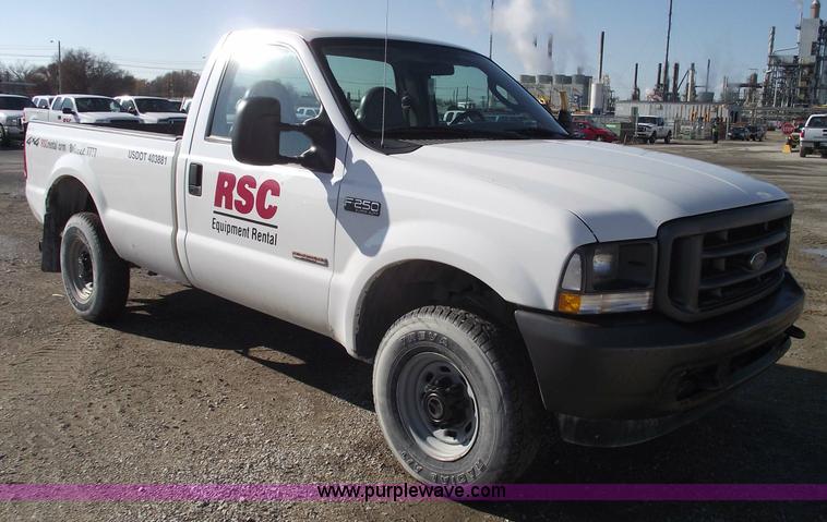 image for item 5432 2004 Ford F250 XL Super Duty pickup truck