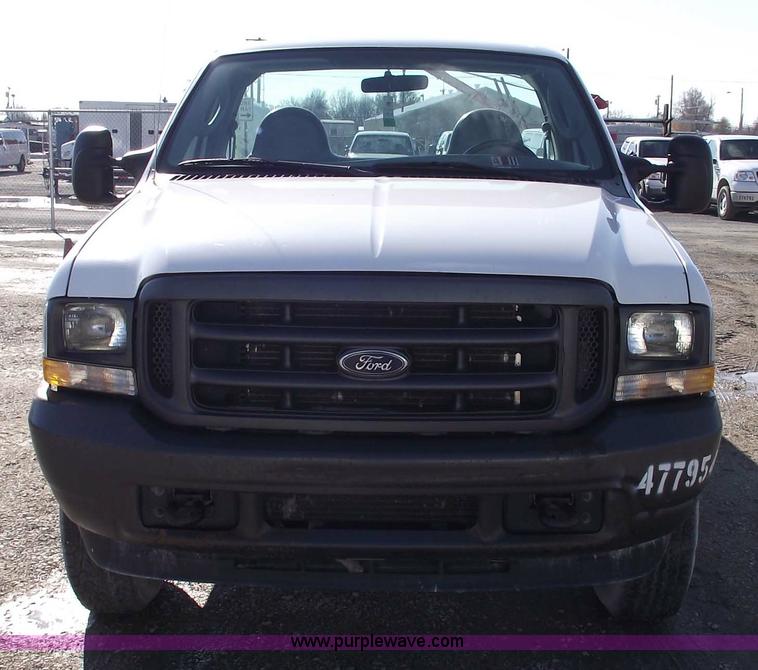 image for item 5432 2004 Ford F250 XL Super Duty pickup truck