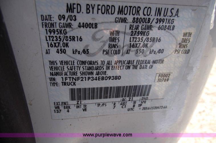 image for item 5432 2004 Ford F250 XL Super Duty pickup truck