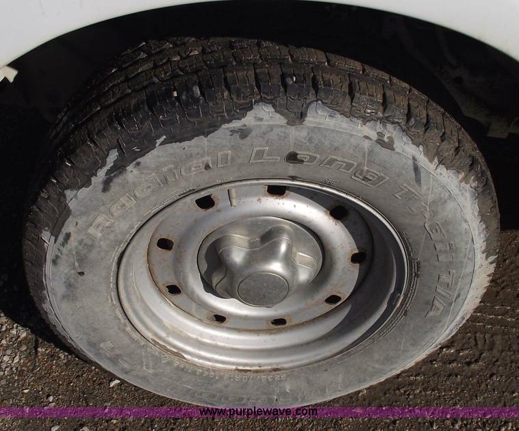 image for item 5433 2002 Ford F150 XLT extended cab pickup truck