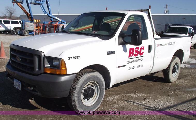 image for item 5436 2000 Ford F250 XL Super Duty pickup truck
