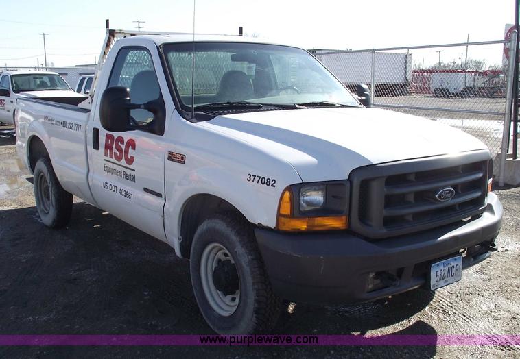 image for item 5436 2000 Ford F250 XL Super Duty pickup truck