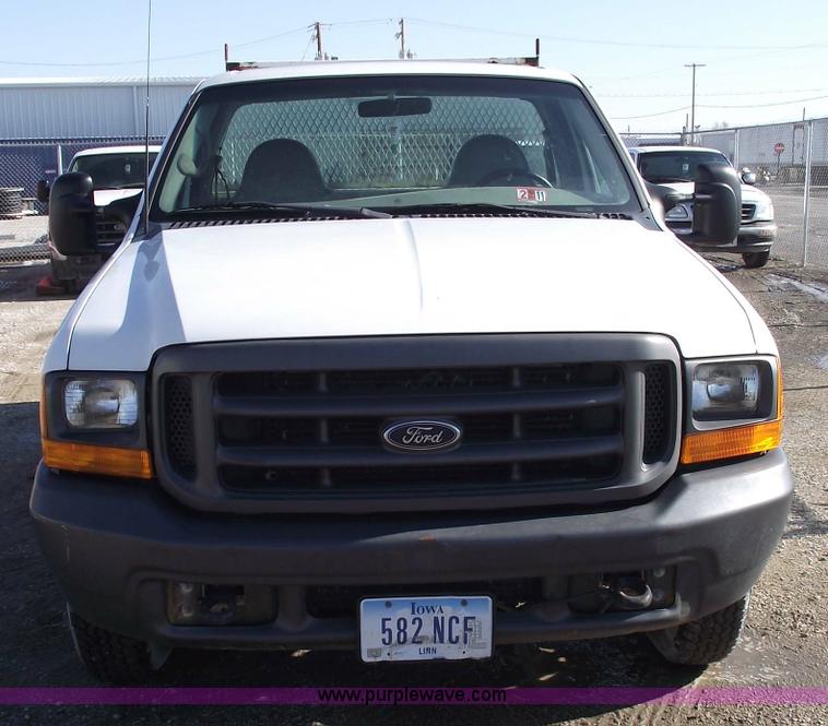 image for item 5436 2000 Ford F250 XL Super Duty pickup truck