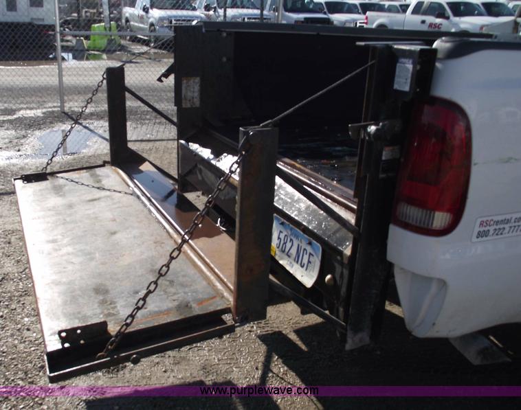 image for item 5436 2000 Ford F250 XL Super Duty pickup truck