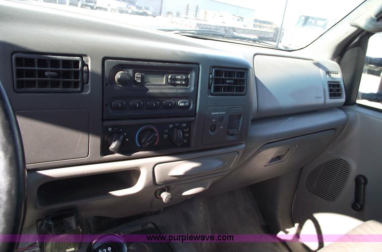 image for item 5436 2000 Ford F250 XL Super Duty pickup truck