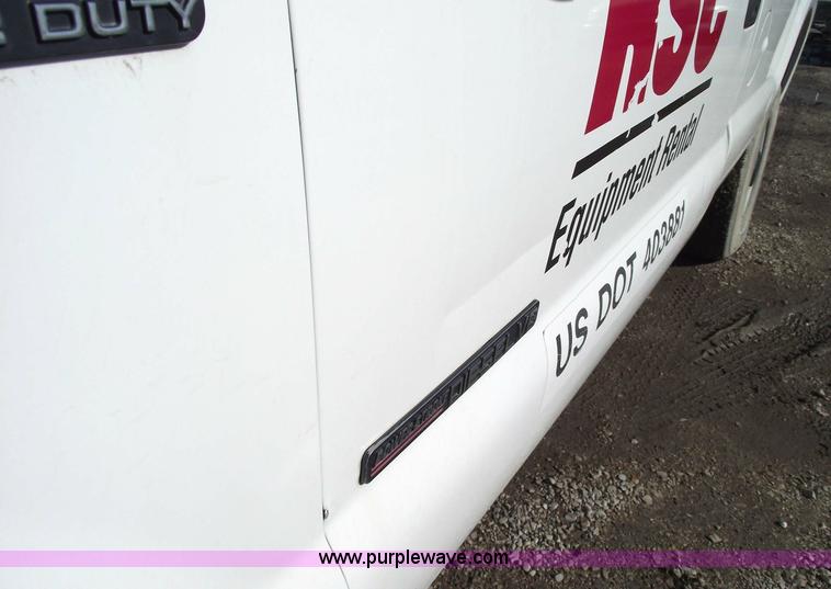 image for item 5436 2000 Ford F250 XL Super Duty pickup truck