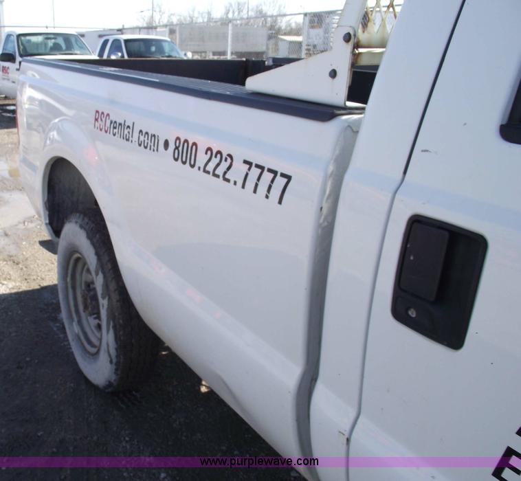 image for item 5436 2000 Ford F250 XL Super Duty pickup truck